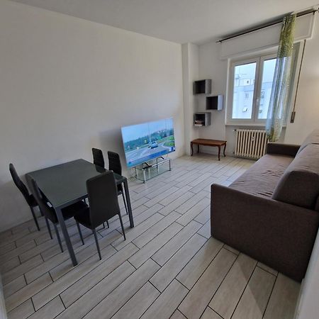 شقة Parkside Heaven Milano Affori المظهر الخارجي الصورة